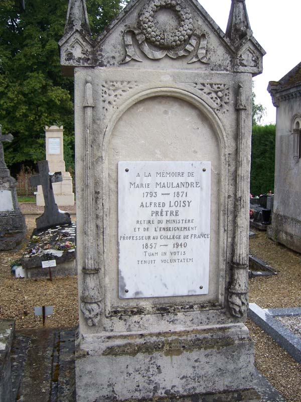 tombe_loisy_1 (106K)